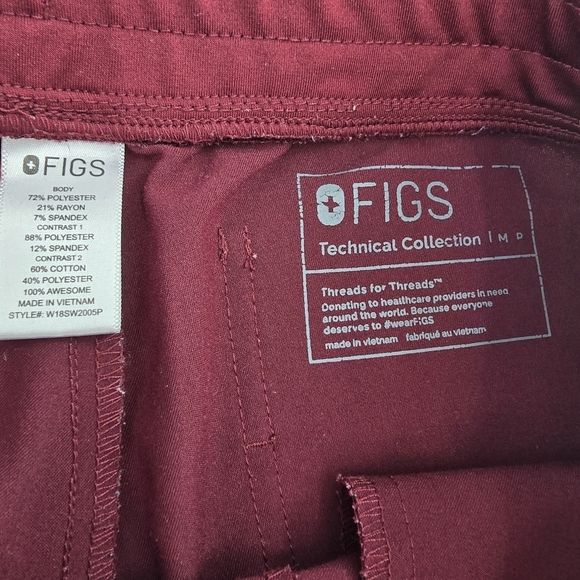 figs Uman Relaxed Jogger Scrub Pants and catarina one pocket top burgandy medium - Picture 11 of 13